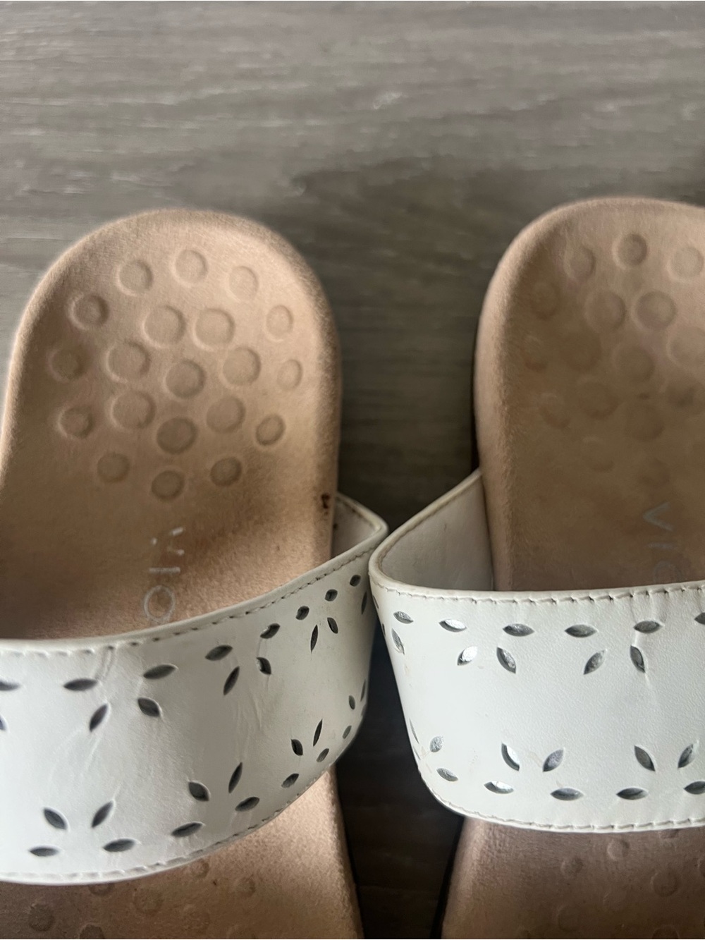 Vionic sandals - Picture 2 of 7